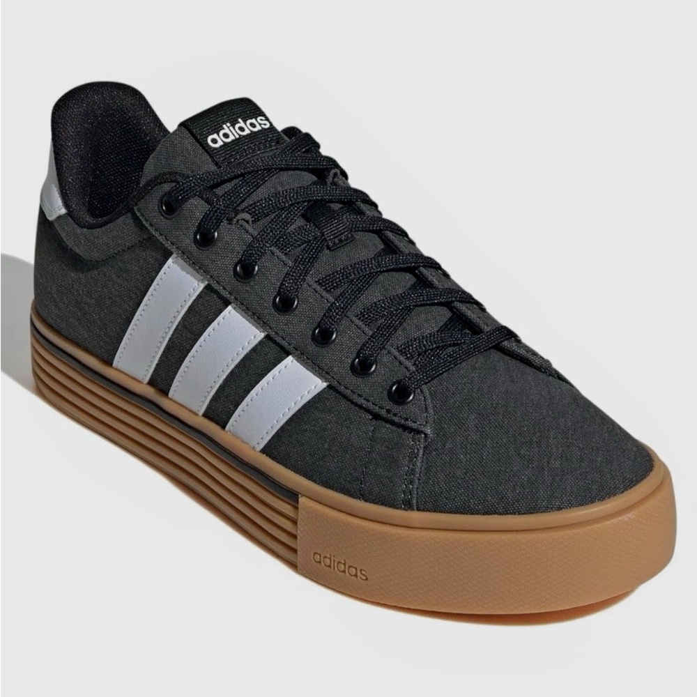 Adidas daily 4.0